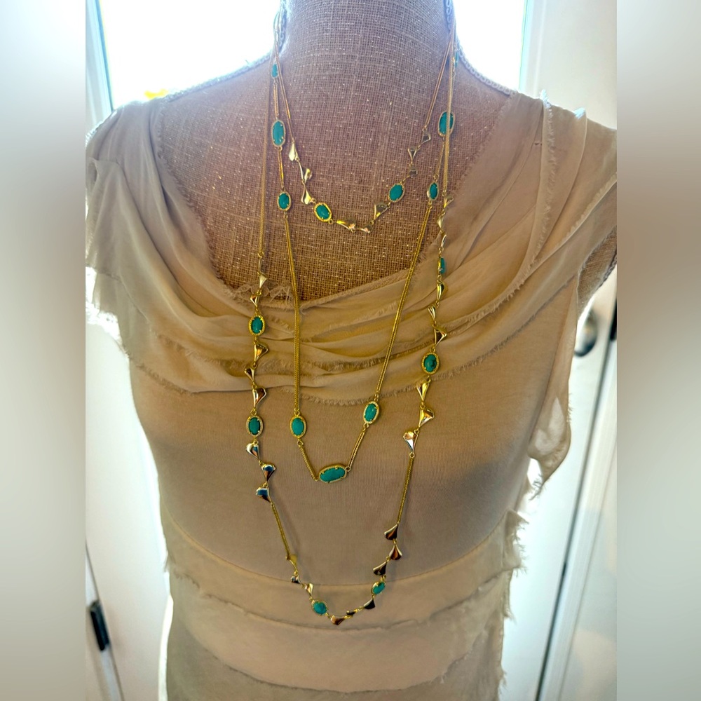New Kendra Scott triple strand gold + turquoise chain necklace w box and pouch